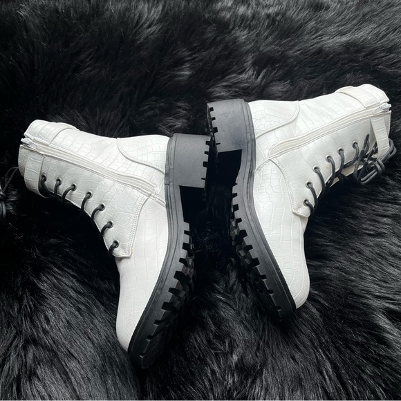 Catherine Malandrino “Runner” Combat Boots - Picture 5 of 11